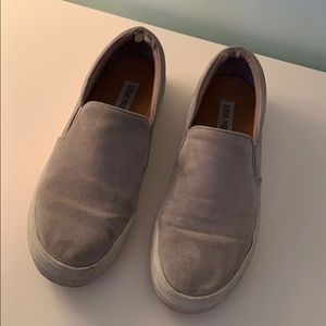 Steve Madden Slip Ons